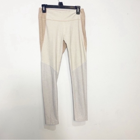 OUTDOOR VOICES Tri Tone Leggings - Picture 5 of 12